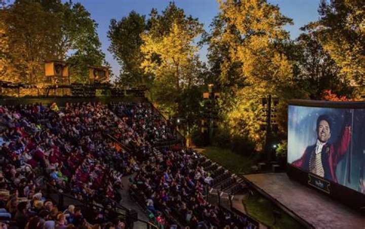 Bolivar Cinema: Movies & Events