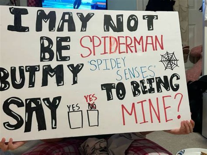 Cheesy Ways to Ask Someone Out: 15 Fun and Creative Approaches