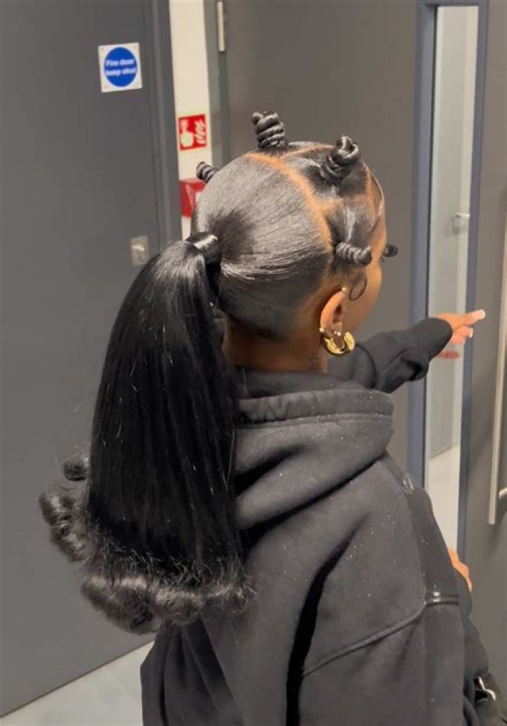 Cornrows with Bantu Knots: The Ultimate Guide to This Stunning Hairstyle