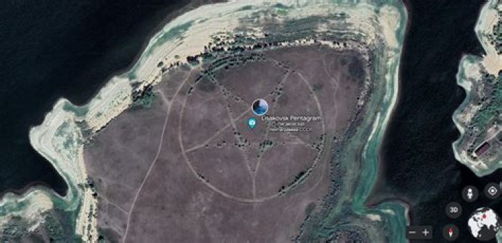 Discovering the Most Crazy Google Earth Locations