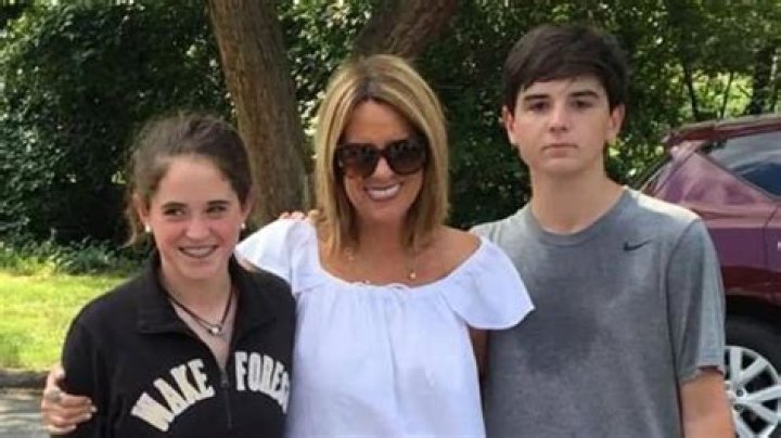 Exploring the Life of Jill Rhodes Hannity: A Journey Beyond the Spotlight