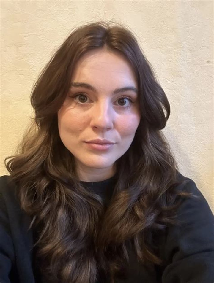 Jennifer Shipping Wars: Exploring Her Instagram Fame