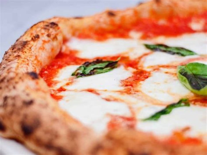 Pizzeria Da Marco: A Culinary Journey Through Authentic Italian Pizza