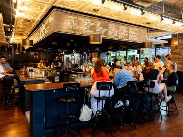 Texas Tavern Deals & Specials - Best TX Bars